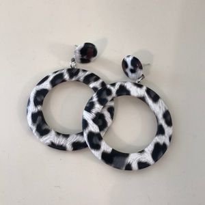 Leopard print earnings